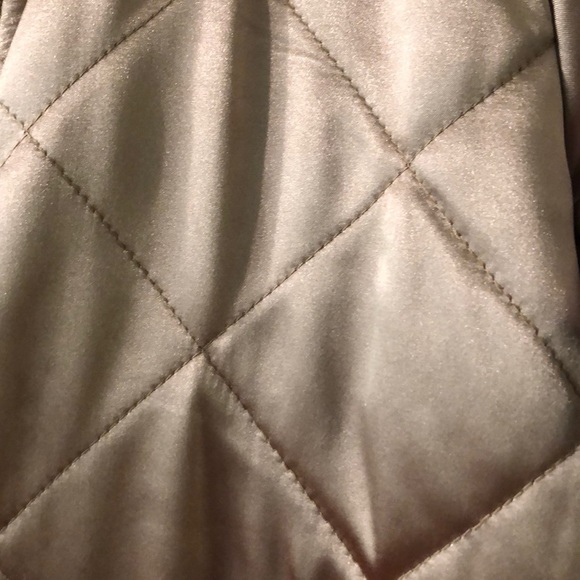 F21 GOLD BOMBER JACKET - Picture 2 of 4